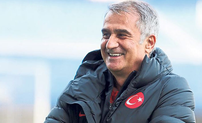 Şenol Güneş: Türkiye mutlu, biz biriz