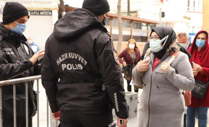 Samsun'da koronavirüsle mücadeleye polis takviyesi