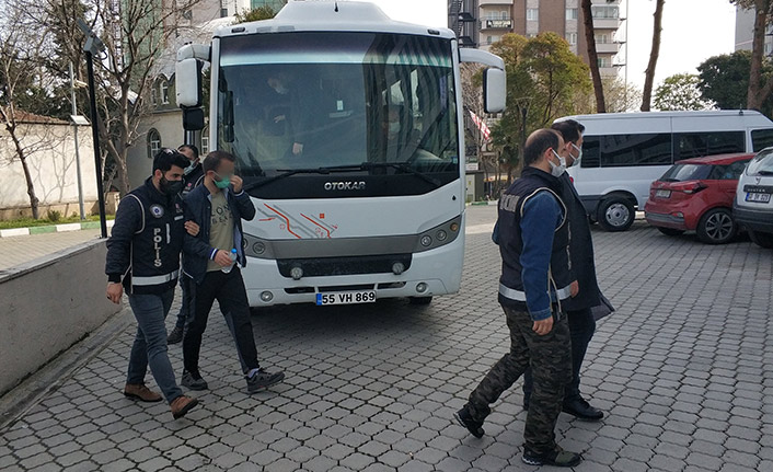 FETÖ'den 1'i avukat 6 kişi adliyeye sevk edildi