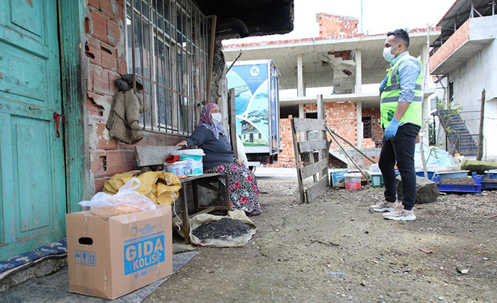 Ordu'da karantinadaki 400 haneye gıda paketi