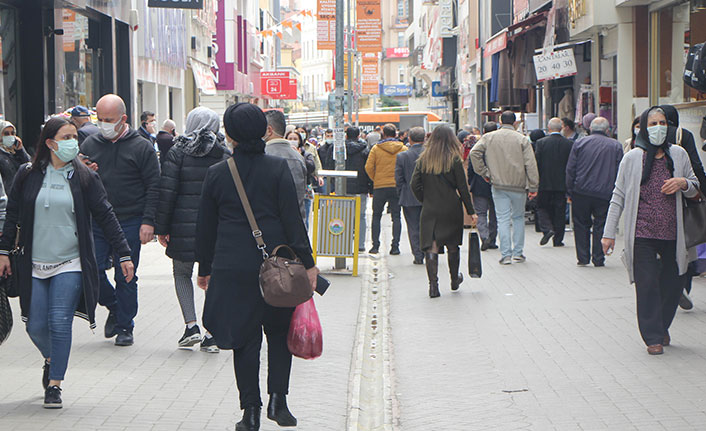 Samsun genelinde vaka sayısı düşerken ilçesinde yükseliyor