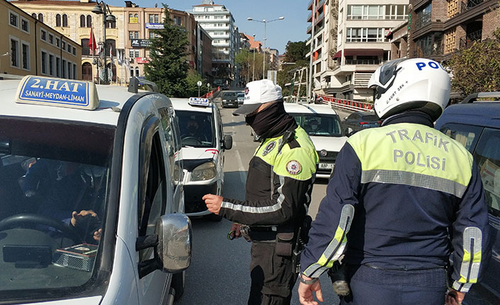 Trafik ekiplerinden fazla yolcu denetimi