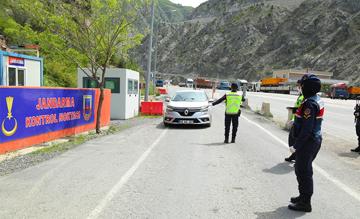 Artvin’de tam kapanma mesaisi başladı