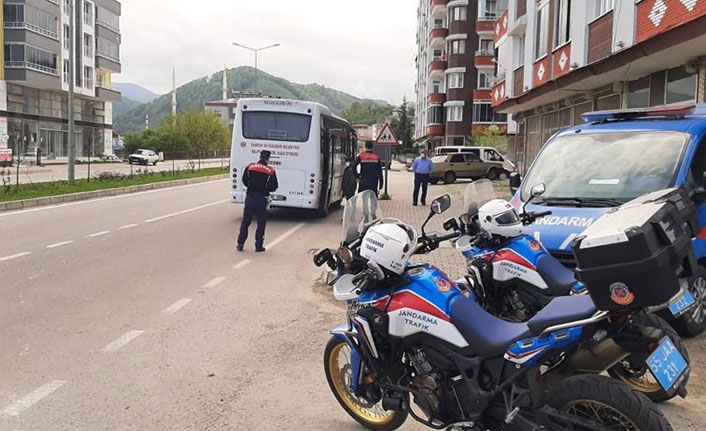 İzin belgesiz yolculuk Samsun'da jandarma engeline takıldı