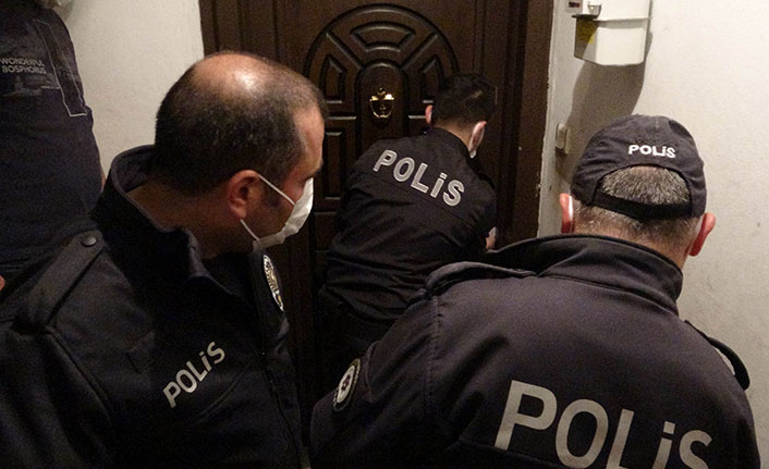 Ocakta unutulan yemek polisi alarma geçirdi