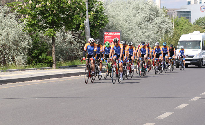 AFAD Gönüllüleri 19 Mayıs için Samsun’a pedal çeviriyor