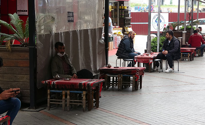 Yasaklar kalktı, çay ocaklarında yoğunluk başladı