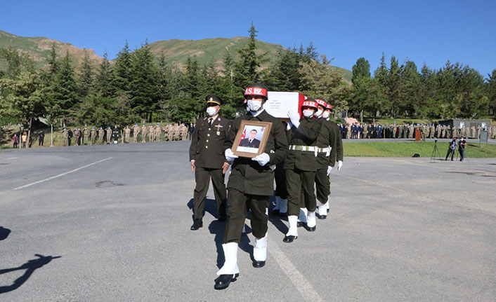 Şehit uzman çavuş törenle memleketi Samsun'a uğurlandı