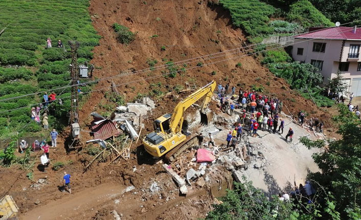 Selin vurduğu Rize bayramı buruk karşılıyor