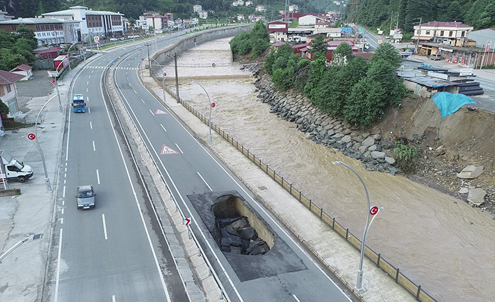 Rize’de sel afetinin altyapı hasarı ortaya çıktı