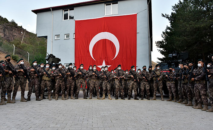 Suriye’de görev yapacak PÖH’ler dualarla uğurlandı