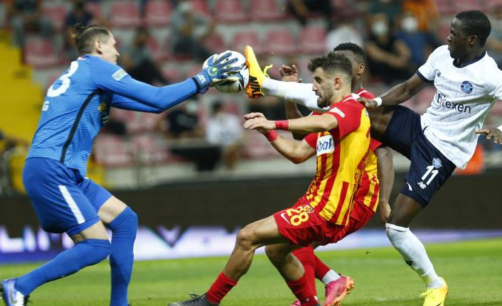 Kayserispor Adana Demirspor ile puanları paylaştı