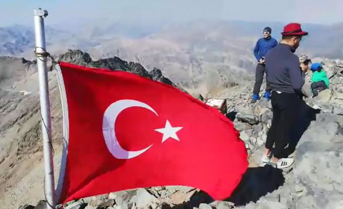 Kaçkar Dağı'na '30 Ağustos' tırmanışı