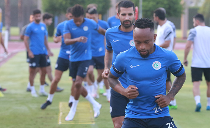 Rizespor hazırlıklarını sürdürdü