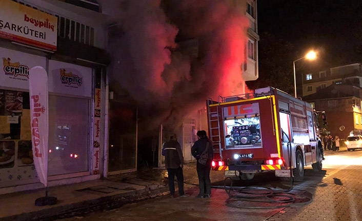 Samsun'da işyerinde yangın