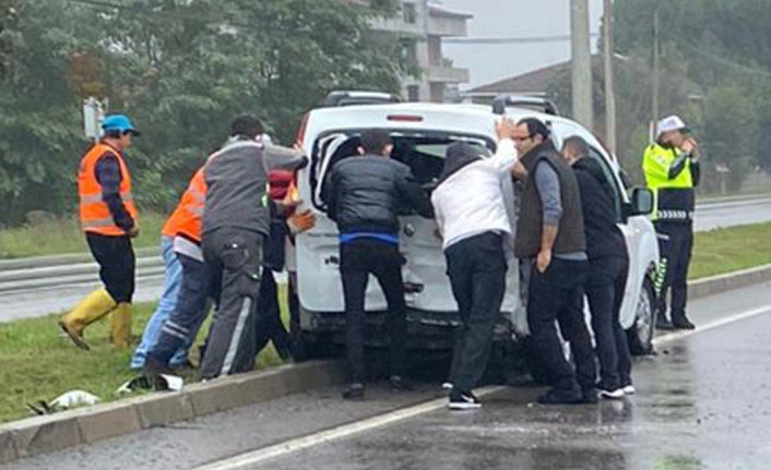 Samsun'da zincirleme trafik kazası: 2 yaralı