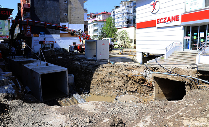 Ordu’da şaşırtan görüntü: Baks üzerine bina