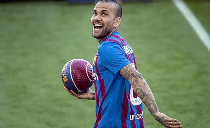 Dani Alves'den büyük fedakarlık