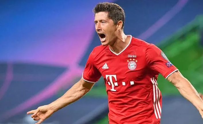 Robert Lewandowski şov sürüyor