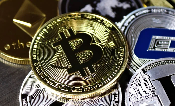 Bitcoin'de düşüş devam ediyor