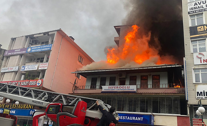 Rize'de yangın paniğe neden oldu