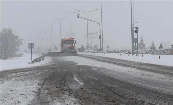  Giresun'da 3 ilçede eğitime kar engeli