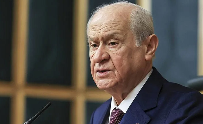 Devlet Bahçeli'den Sezen Aksu tepkisi