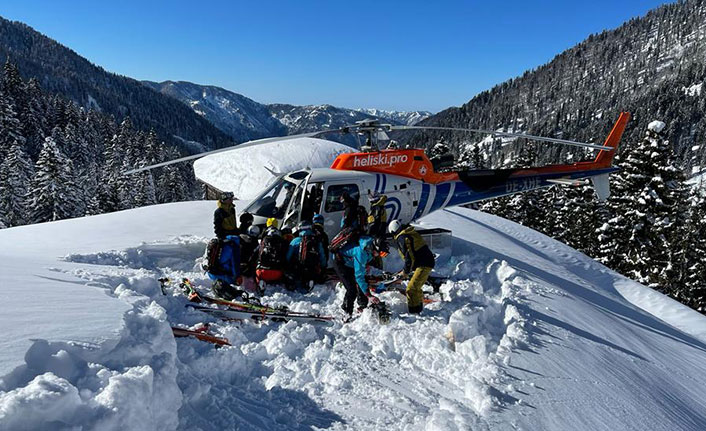 Kaçkar Dağları'nda "heliski" heyecanı sürüyor