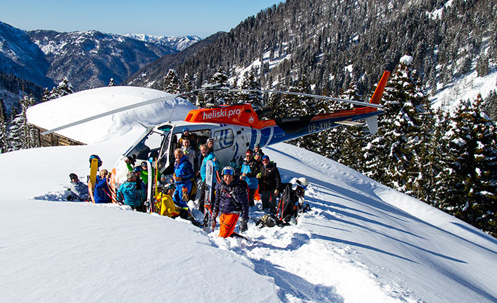 Kaçkar Dağları'nda "heliski" heyecanı sürüyor