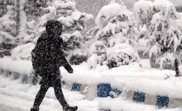 Rize'de okullara 1 gün daha kar tatili