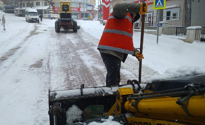 Samsun'un 16 ilçesinde eğitime 'kar' tatili