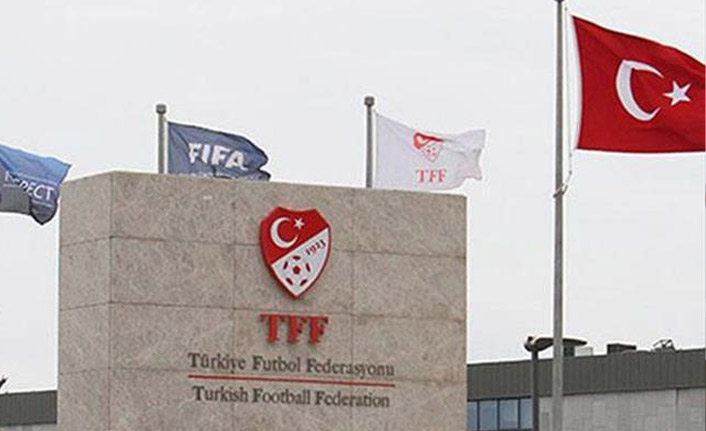 TFF'de iki istifa daha