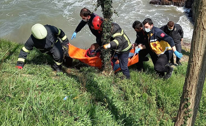 Ordu'da acı olay! Manzarayı seyrederken kayalıklara düştü