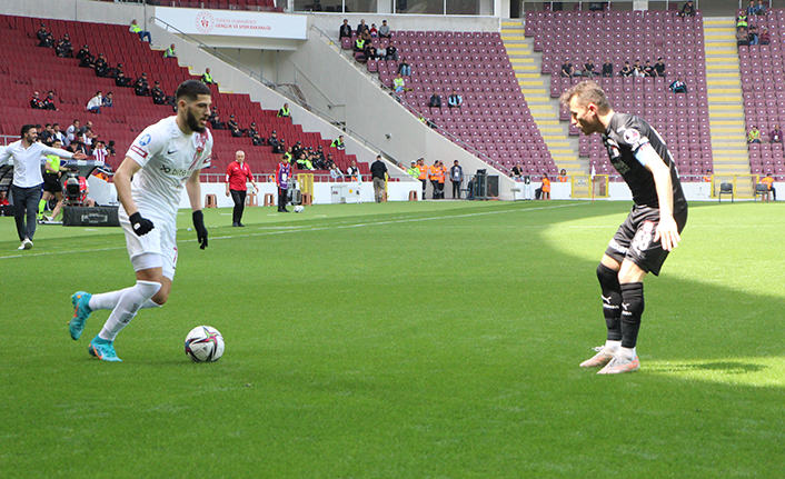 Hatayspor ile Sivasspor berabere