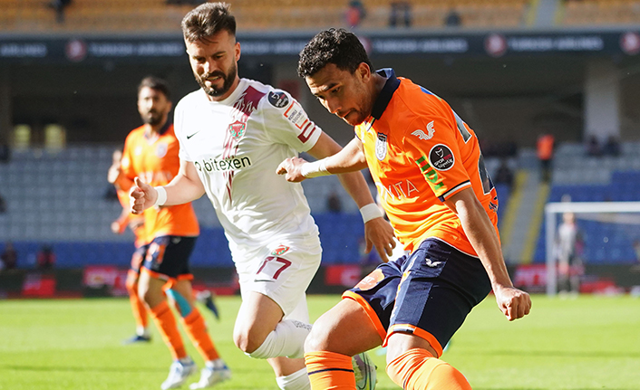 Başakşehir Hatayspor'u rahat geçti