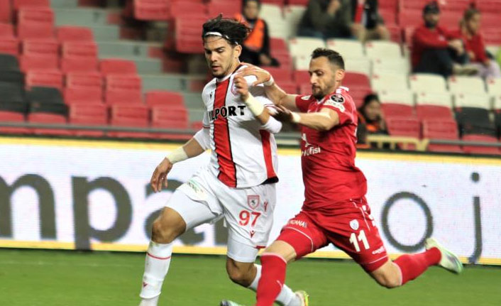 Samsunspor Altınordu'yu yendi