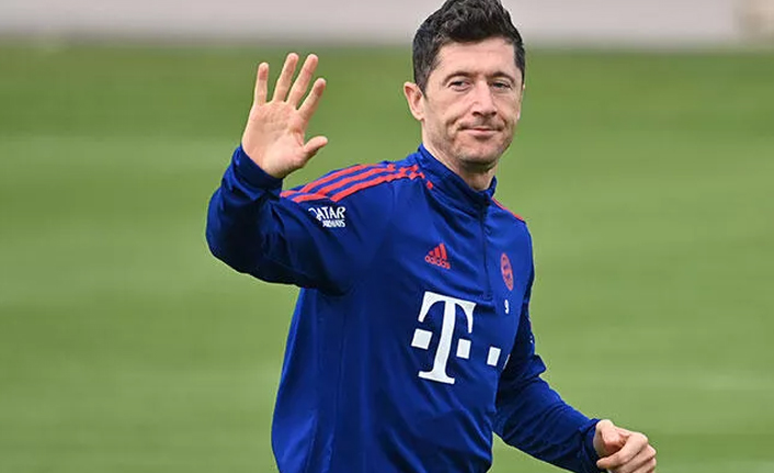 Lewandowski için flaş açıklama!