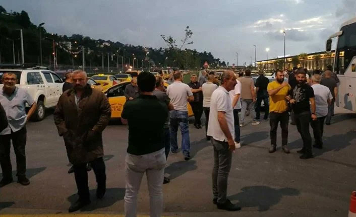 Taksiciler Rize-Artvin Havalimanı konusunda dertli