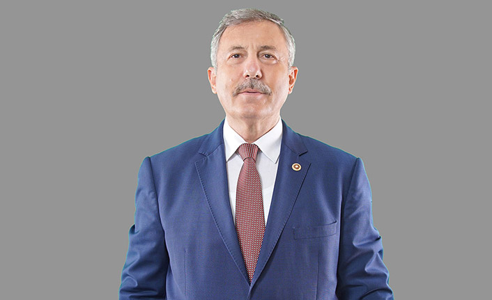 Selçuk Özdağ: “Bu ülke, fakirliğe, yoksulluğa, yolsuzluğa ve yasaklara dur demek istiyor”