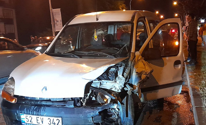 Ordu'da trafik kazası 4 kişinin yaralanmasına sebep oldu