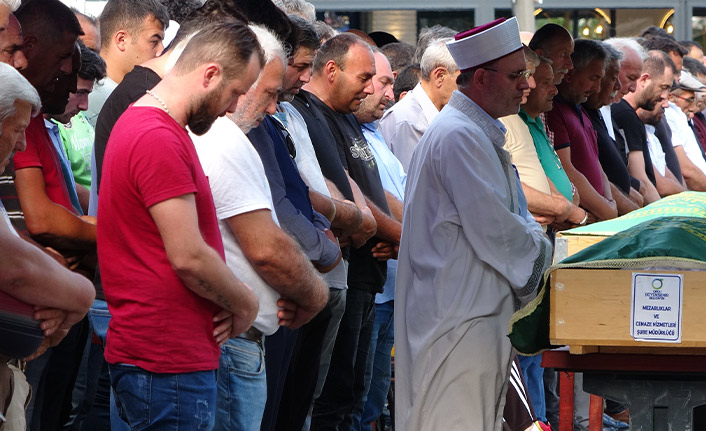 Ordu’da gürültü kavgasında hayatını kaybeden baba-oğul toprağa verildi