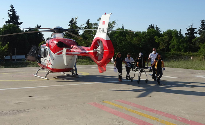 Kalp krizi geçiren kadın ambulans helikopterle hastaneye sevk edildi