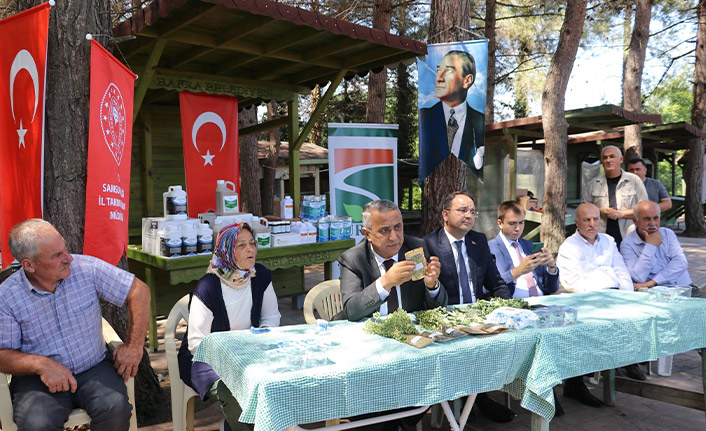 Üreticiye bitki koruma ürünleri ve gübre dağıtımı