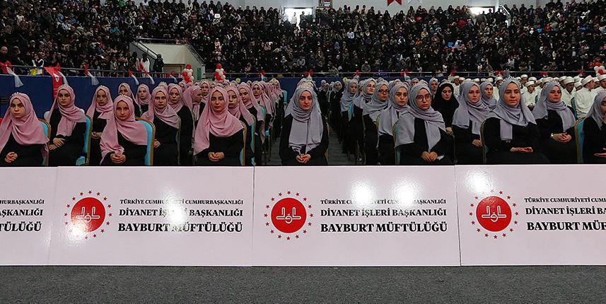 Bayburt'ta 263 hafız icazet aldı