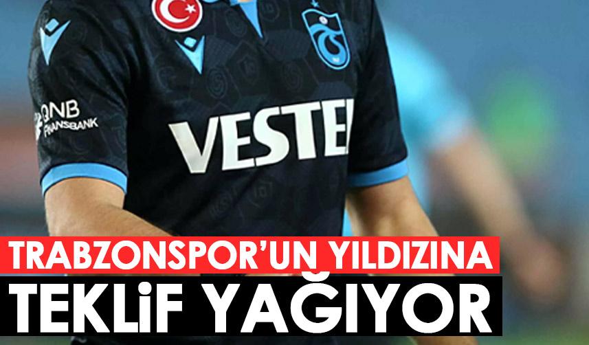 Trabzonspor'un yıldızına teklif yağıyor! Yönetim kararını verdi