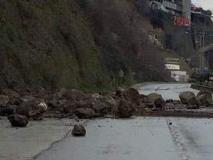 Akyazı'da çökme'de önceden uyarılmış