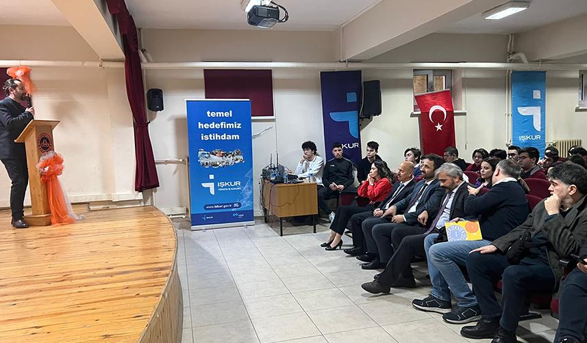 Giresun'da lise öğrencilere yönelik "Meslek Tanıtım Günü" etkinliği düzenlendi