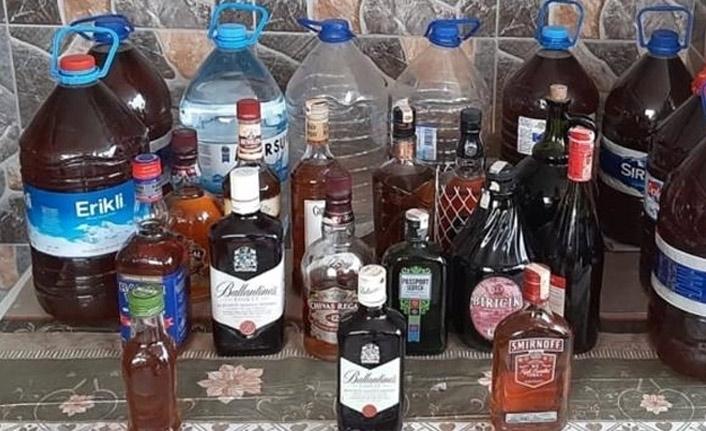 Giresun'da 57 litre sahte içki ele geçirildi