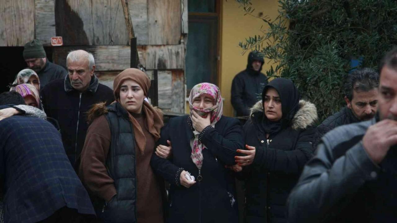 Cinayete kurban giden 4 kişi son yolculuklarına uğurlandı