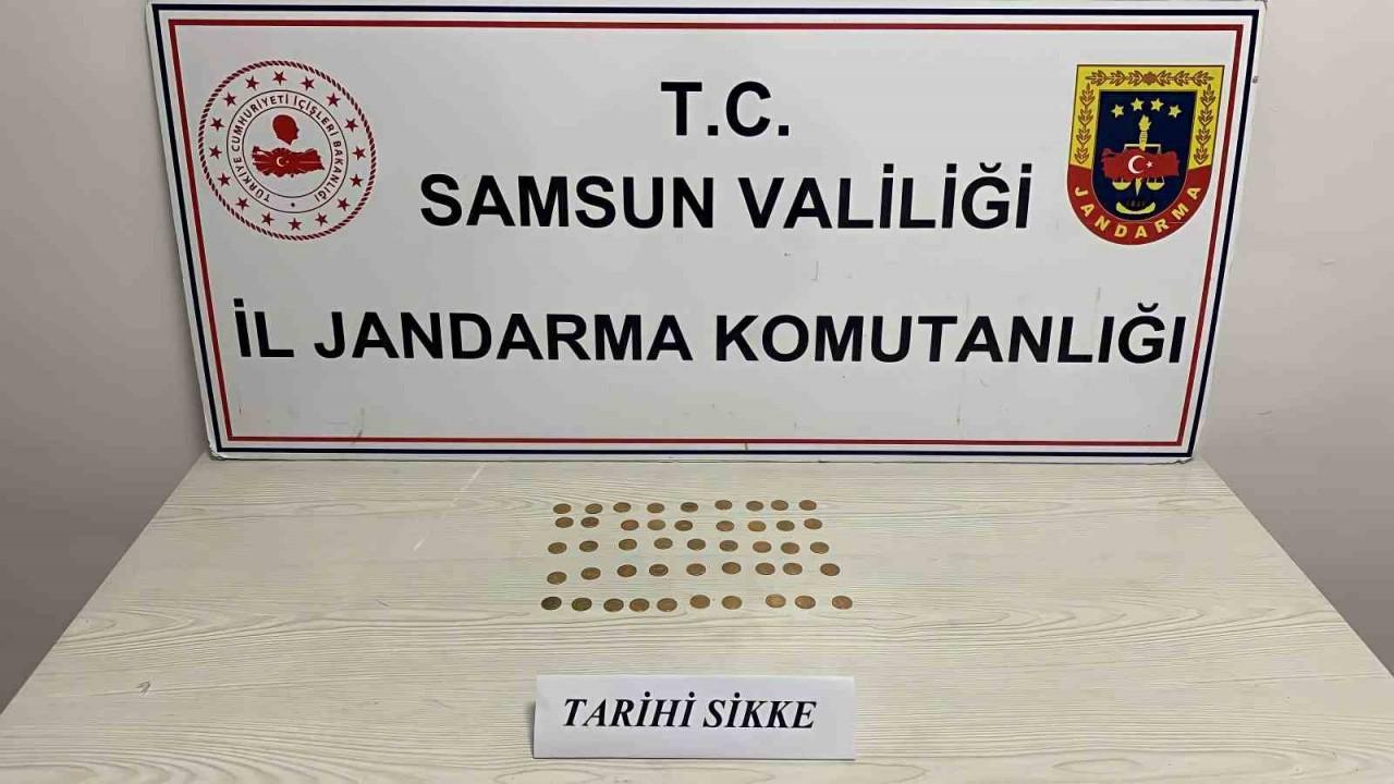 Samsun’da jandarma 47 adet sikke ele geçirdi